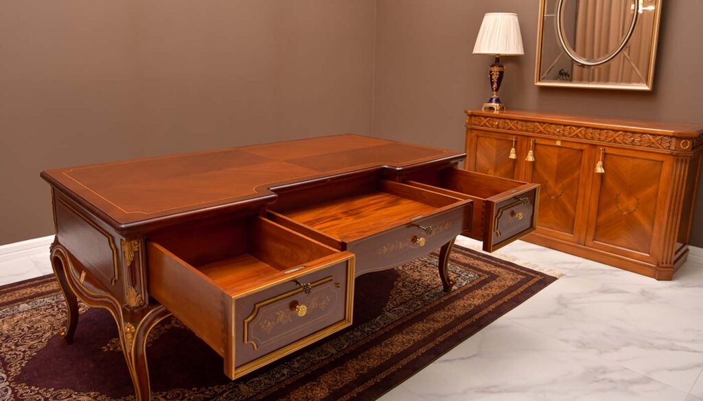 Classic Luxury Office Desk made in Italy by Deluxe Arte Italy