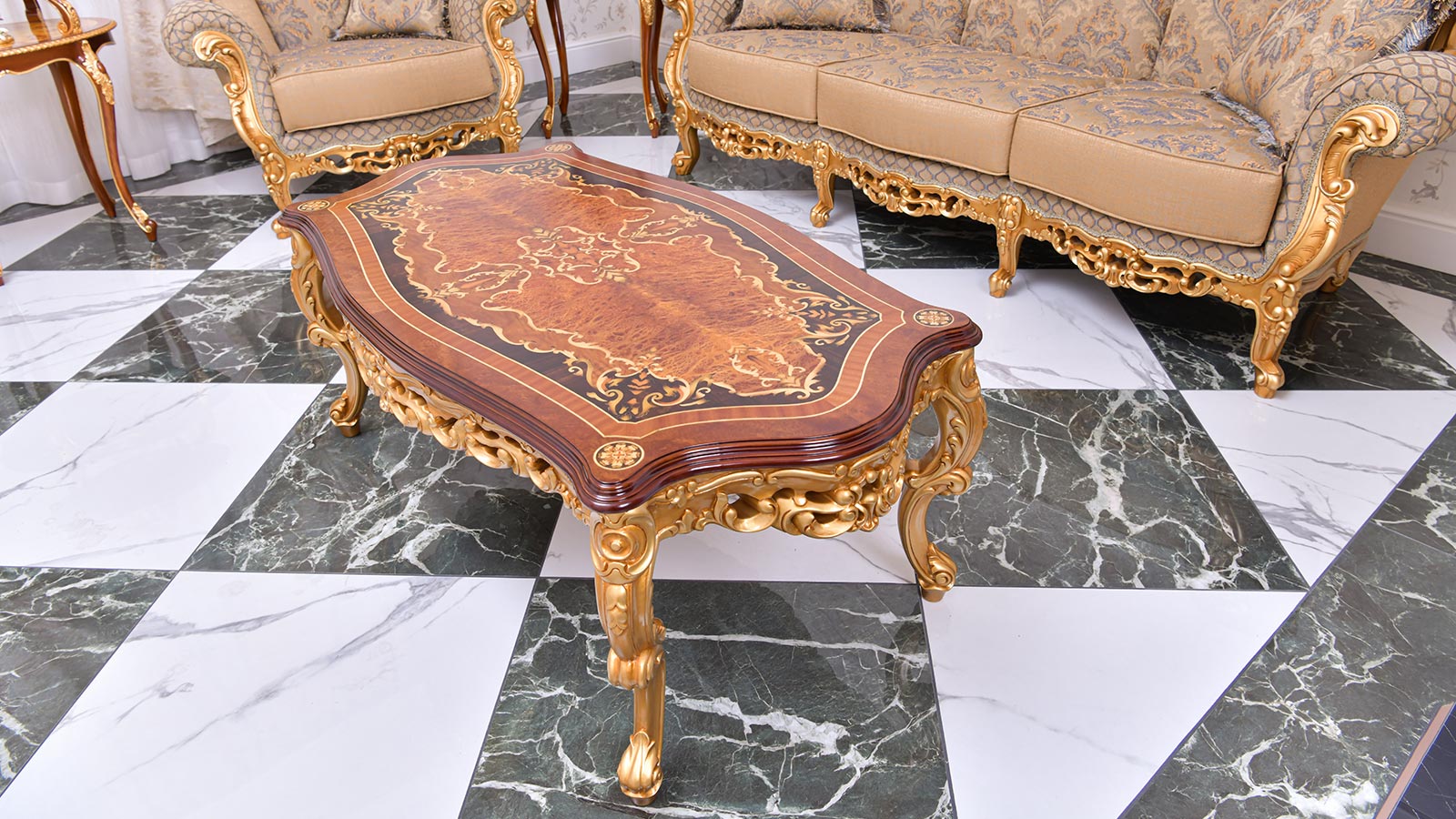 Luxury classic design coffee table decorated with Inlay on top